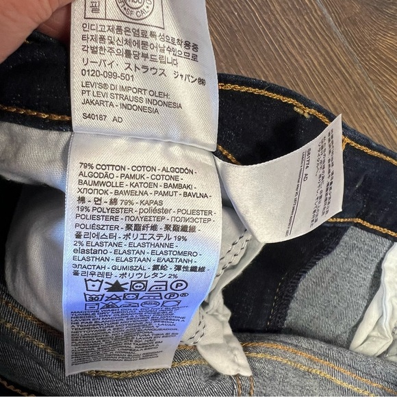 Levi classic boot cut jeans SZ 10 - Picture 7 of 7